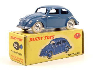 Lot 391 - DINKY TOYS (GB) (1)