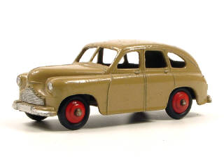 Lot 379 - DINKY TOYS GB (1)