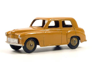 Lot 376 - DINKY TOYS GB (1)