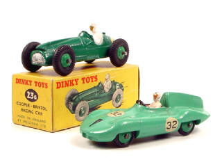 Lot 424 - DINKY TOYS GB (2)