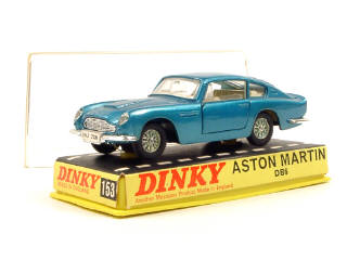 Lot 418 - DINKY TOYS GB (1)