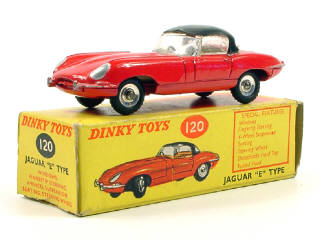 Lot 405 - DINKY TOYS GB (1)