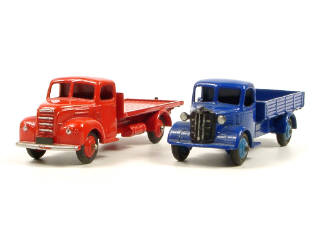 Lot 519 - DINKY TOYS GB (2)