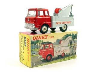 Lot 481 - DINKY TOYS GB (1)