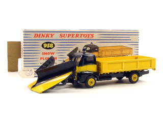 Lot 449 - DINKY TOYS GB (1)