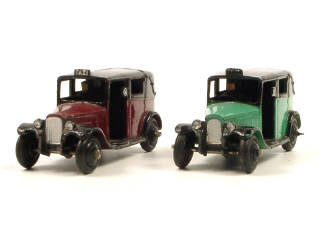 Lot 513 - DINKY TOYS GB (2)