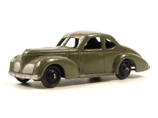 Lot 348 - DINKY TOYS GB (1)