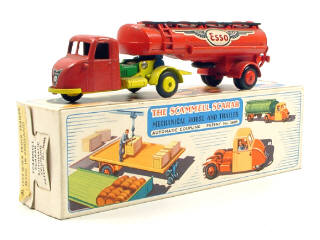 Lot 326 - CRESCENT TOY (GB) (1)
