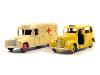 Lot 522 - DINKY TOYS GB (2)