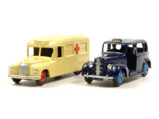 Lot 523 - DINKY TOYS GB (2)