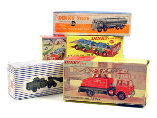 Lot 532 - DINKY TOYS GB (4)