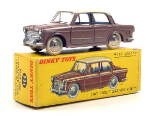 Lot 584 - DINKY TOYS FRANCE (1)
