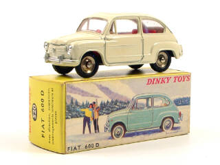 Lot 636 - DINKY TOYS FRANCE (1)