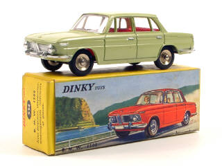 Lot 644 - DINKY TOYS FRANCE (1)