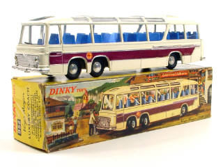 Lot 491 - DINKY TOYS GB (1)