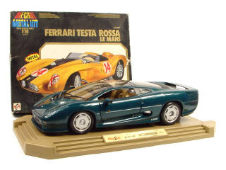 Lot 162 - MAISTO & BURAGO (2)