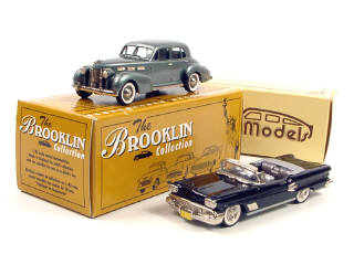 Lot 209 - BROOKLIN MODELS (GB) (2)