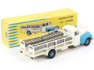 Lot 594 - DINKY TOYS (FRANCE) (1)