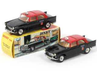 Lot 540 - DINKY TOYS (FRANCE) (3)