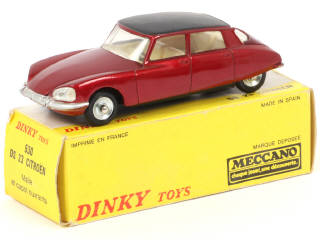 Lot 564 - DINKY TOYS (FRANCE) (1)