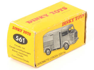 Lot 585 - DINKY TOYS (FRANCE) (1)