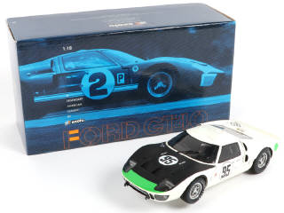 Lot 22 - EXOTO (USA) (1)
