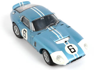 Lot 23 - EXOTO (USA) (1)