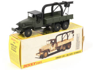Lot 619 - DINKY TOYS (FRANCE) (1)