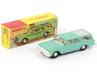 Lot 637 - DINKY TOYS (GB) (1)