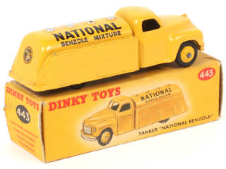 Lot 646 - DINKY TOYS (GB) (1)