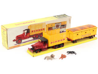 Lot 622 - DINKY TOYS (FRANCE) (1)