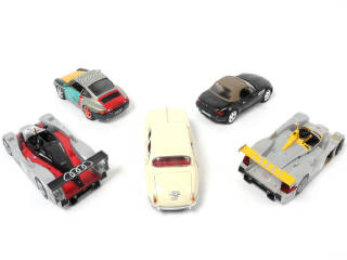 Lot 108 - DIVERS (5)