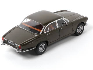 Lot 124 - PARAGON MODELS (CHINE) (1)