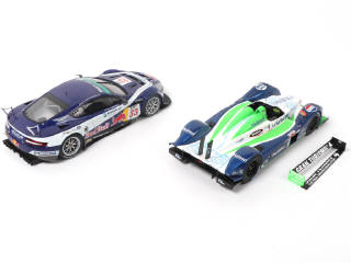 Lot 17 - DIVERS (2)