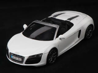 Lot 128 - KYOSHO (JAPON) (1)