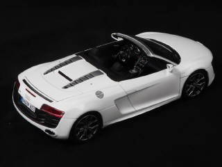 Lot 128 - KYOSHO (JAPON) (1)