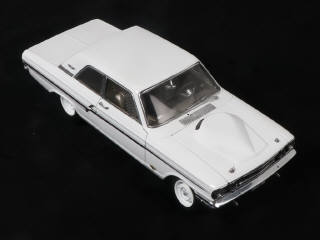 Lot 126 - PRECISION 100 COLLECTION (CHINE) (1)