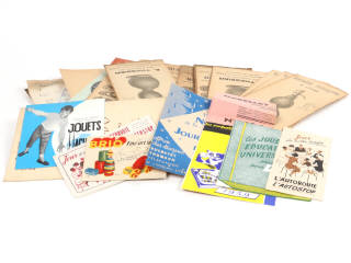Lot 3 - DIVERS (50)
