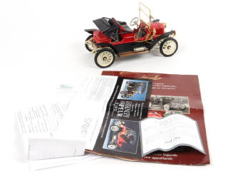 Lot 60 - FRANKLIN MINT (USA) (1)
