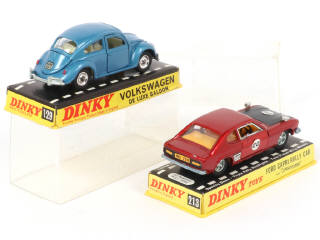 Lot 308 - DINKY TOYS (GB) (2)