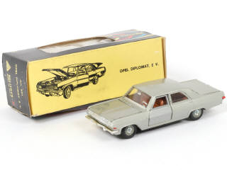 Lot 208 - POLITOYS (ITALIE) (1)