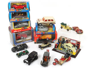 Lot 130 - DIVERS (16)