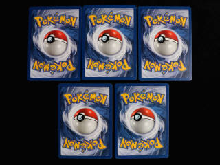 Lot 276 - POKEMON COMPANY (FRANCE) (5)