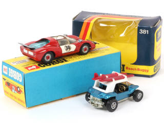 Lot 224 - CORGI TOYS (GB) (2)