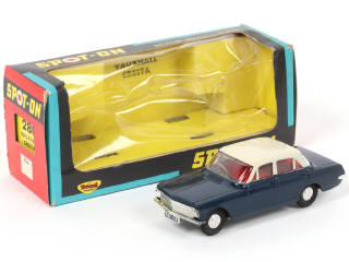 Lot 211 - SPOT-ON (GB) (1)