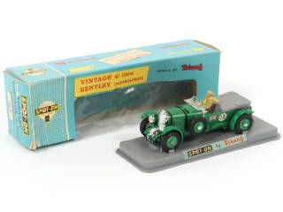 Lot 208 - SPOT-ON (GB) (1)