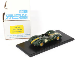 Lot 204 - SMTS (GB) (1)