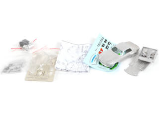 Lot 259 - PIRANHA MODELS (1)