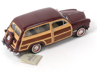 Lot 142 - FRANKLIN MINT (USA) (1)