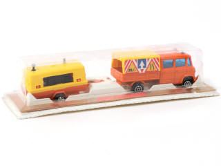 Lot 246 - MAJORETTE (FRANCE) (1)
